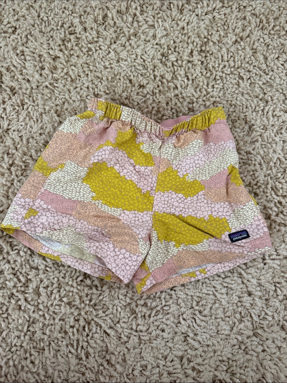 Patagonia baby Shorts 12-18m